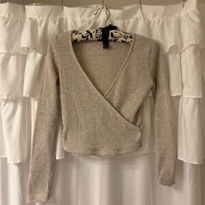 Forever 21 oat/beige ribbed cropped longsleeve size S